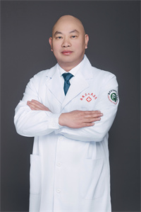 周卫东.jpg 周卫东.jpg